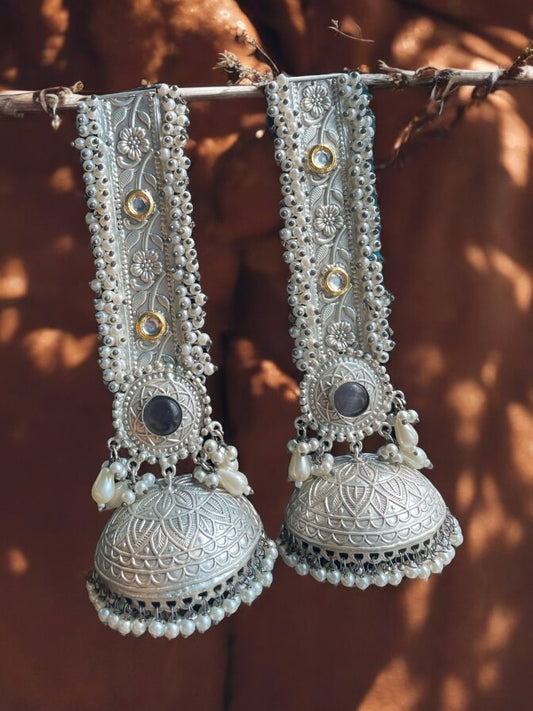 Madhurika Monalisa Jhumka